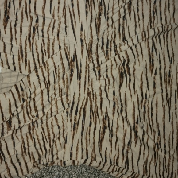 LOFT 👗 - Picture 2 of 3